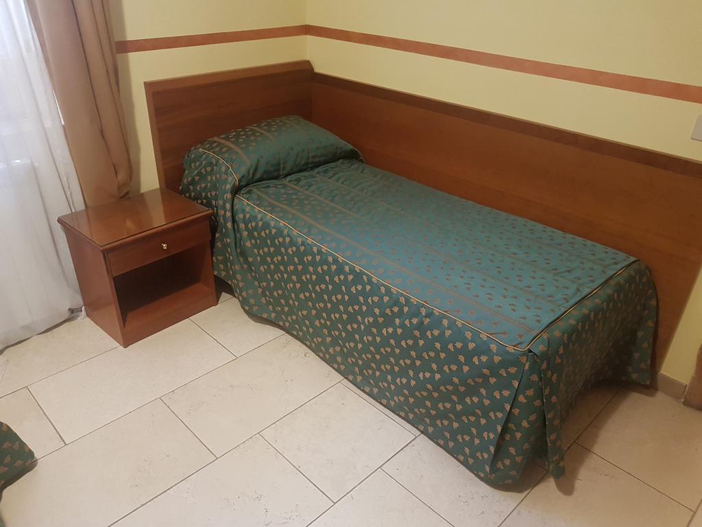 B&B Antica Trattoria San Giovanni Rotondo Eksteriør billede